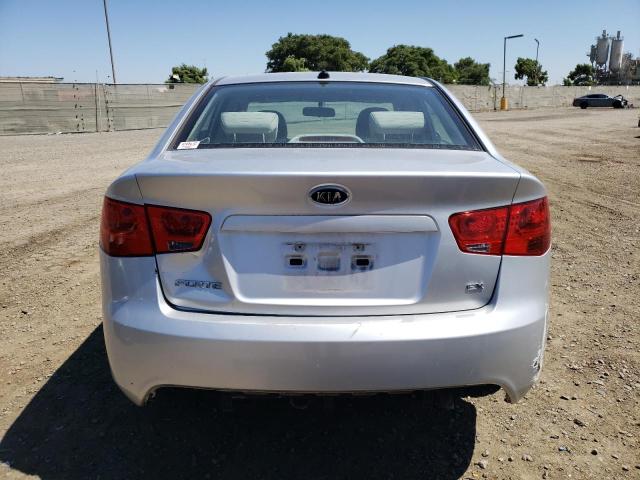 Photo 6 from auction – 2010 KIA FORTE EX with VIN KNAFU4A21A5295813