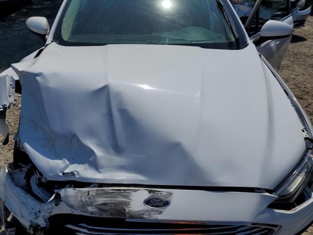 Photo 11 from auction – 2019 FORD FUSION SE with VIN 3FA6P0LU8KR257405