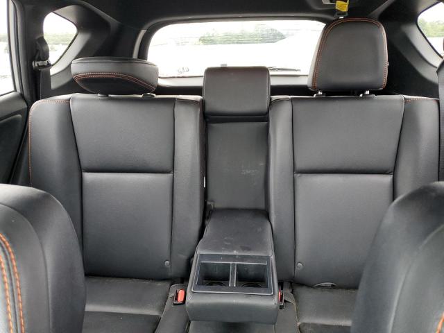 Photo 10 from auction – 2016 TOYOTA RAV4 SE with VIN 2T3JFREV3GW486062