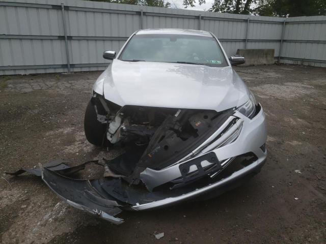 Photo 5 from auction – 2016 FORD TAURUS LIM with VIN 1FAHP2F89GG119096