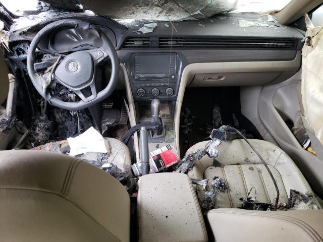 Photo 8 from auction – 2020 VOLKSWAGEN PASSAT SEL with VIN 1VWCA7A34LC002782