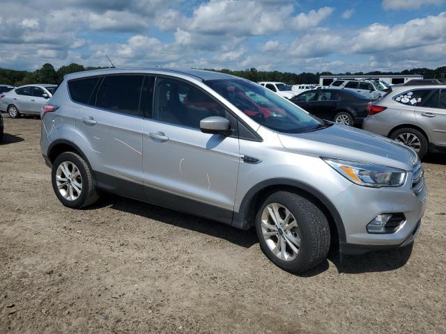 Photo 4 from auction – 2017 FORD ESCAPE SE with VIN 1FMCU0G91HUC56055