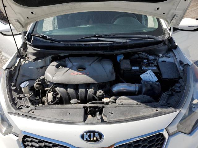 Photo 11 from auction – 2016 KIA FORTE LX with VIN KNAFK5A88G5582929
