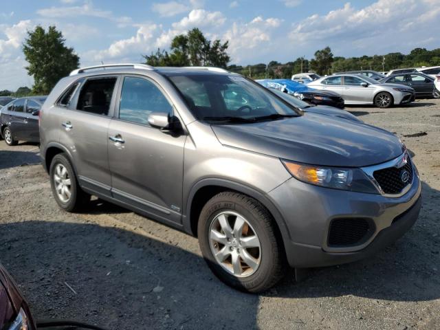 Photo 4 from auction – 2013 KIA SORENTO with VIN 5XYKTDA27DG376430