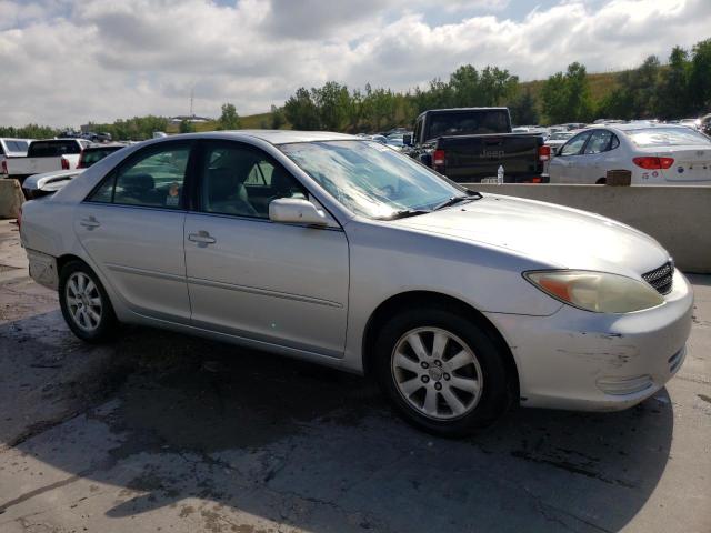 Photo 4 from auction – 2002 TOYOTA CAMRY LE with VIN 4T1BE32K02U590508