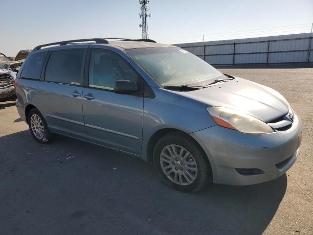 Photo 4 from auction – 2010 TOYOTA SIENNA CE with VIN 5TDKK4CC3AS304924