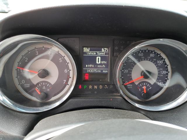 Photo 9 from auction – 2015 CHRYSLER TOWN & COU with VIN 2C4RC1CGXFR504096