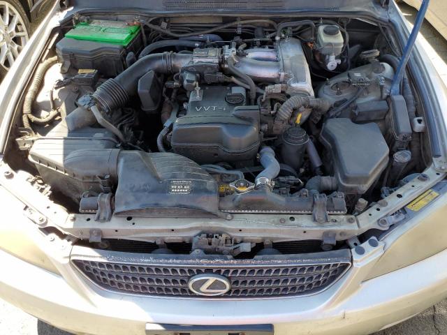 Photo 11 from auction – 2004 LEXUS IS 300 with VIN JTHBD192040086101