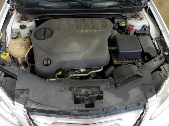 Photo 11 from auction – 2013 CHRYSLER 200 LIMITE with VIN 1C3CCBCG2DN503437