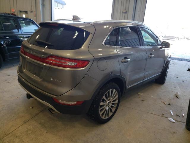 Photo 3 from auction – 2017 LINCOLN MKC RESERV with VIN 5LMCJ3D91HUL12281