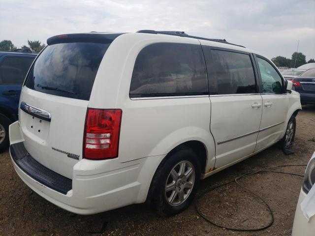 Photo 3 from auction – 2010 CHRYSLER TOWN & COU with VIN 2A4RR5D13AR359390