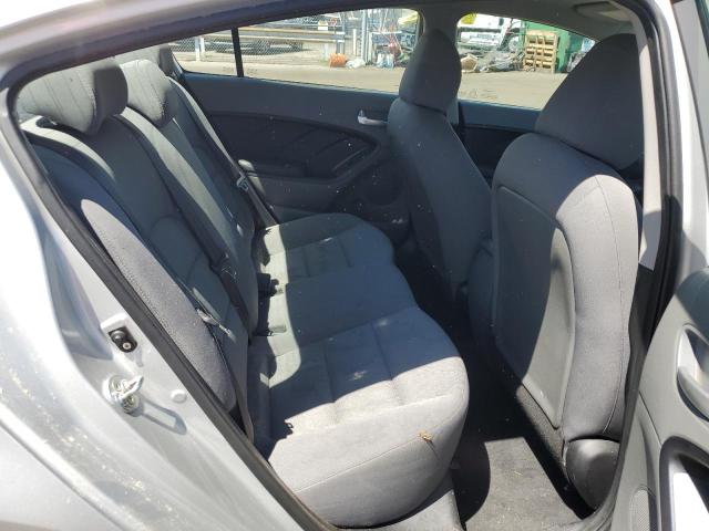 Photo 10 from auction – 2017 KIA FORTE LX with VIN 3KPFK4A72HE030238