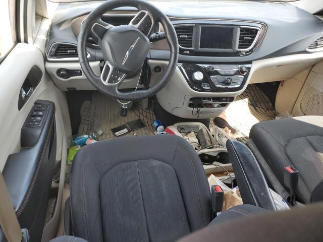 Photo 8 from auction – 2019 CHRYSLER PACIFICA L with VIN 2C4RC1AG1KR643952