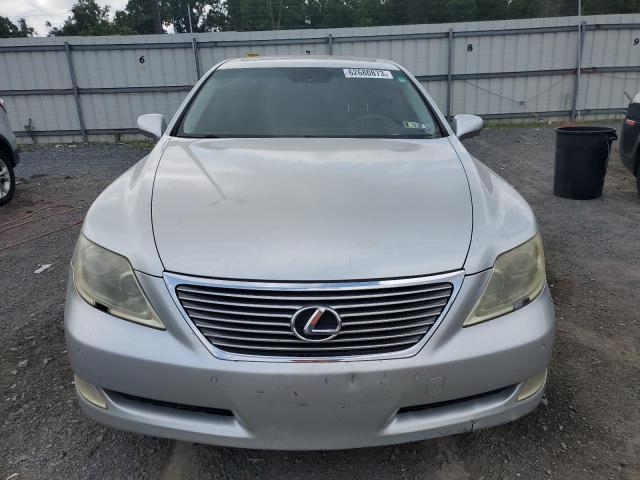 Photo 11 from auction – 2007 LEXUS LS 460L with VIN JTHGL46F675000721