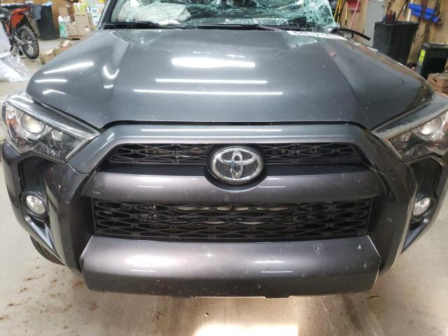 Photo 12 from auction – 2018 TOYOTA 4RUNNER SR with VIN JTEBU5JR1J5553618
