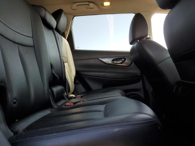 Photo 11 from auction – 2015 NISSAN ROGUE S with VIN 5N1AT2MV2FC805689