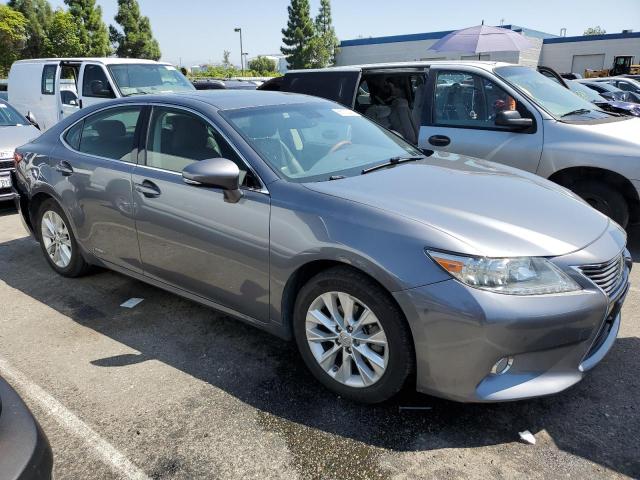 Снимка 4 от търг – 2014 LEXUS ES 300H с VIN JTHBW1GG3E2069565