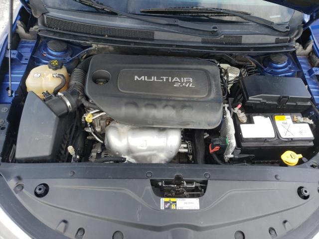 Photo 11 from auction – 2015 CHRYSLER 200 LIMITE with VIN 1C3CCCAB1FN646024