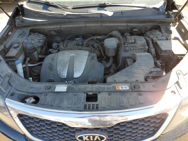 Photo 11 from auction – 2013 KIA SORENTO LX with VIN 5XYKTDA22DG403534