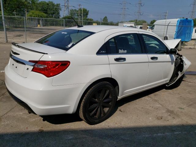 Photo 3 from auction – 2013 CHRYSLER 200 TOURIN with VIN 1C3CCBBG2DN702120