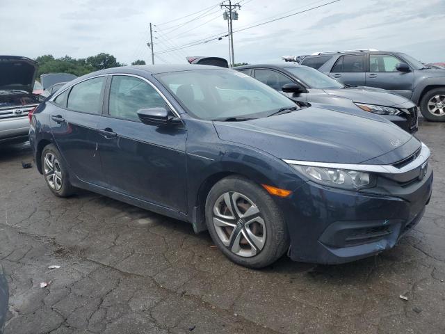 Photo 4 from auction – 2017 HONDA CIVIC LX with VIN 19XFC2F54HE025311