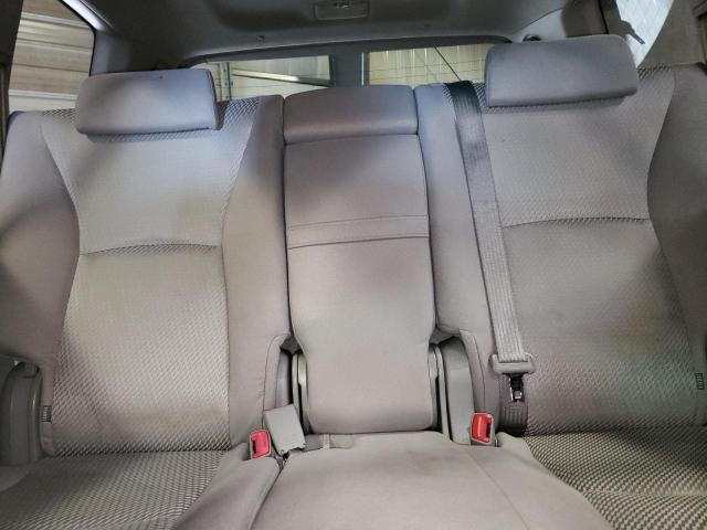 Photo 10 from auction – 2004 TOYOTA HIGHLANDER with VIN JTEEP21A740002401