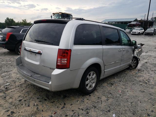 Photo 3 from auction – 2010 CHRYSLER TOWN & COU with VIN 2A4RR5D15AR421470