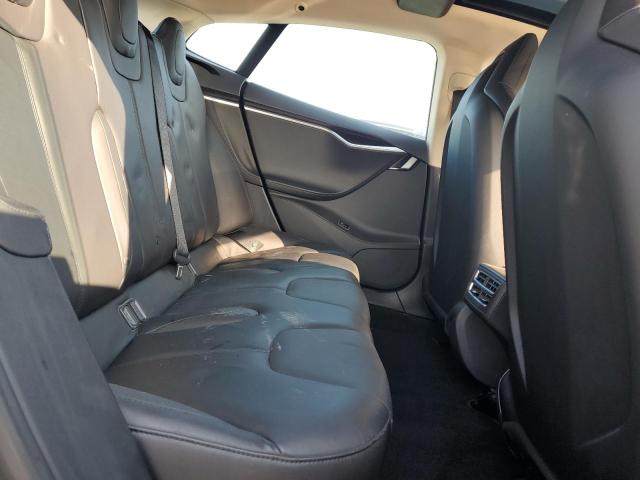 Photo 10 from auction – 2013 TESLA MODEL S with VIN 5YJSA1CG8DFP17421