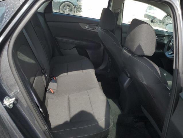Photo 10 from auction – 2021 KIA FORTE FE with VIN 3KPF24AD2ME293720