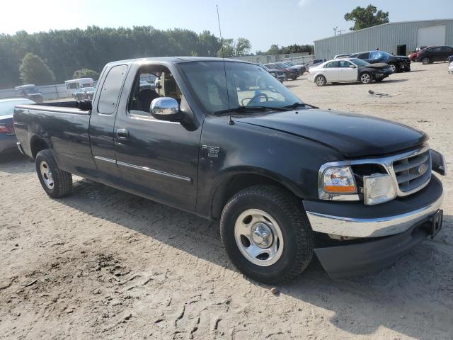 Photo 4 from auction – 2000 FORD F150 with VIN 1FTRX17L0YNB41867