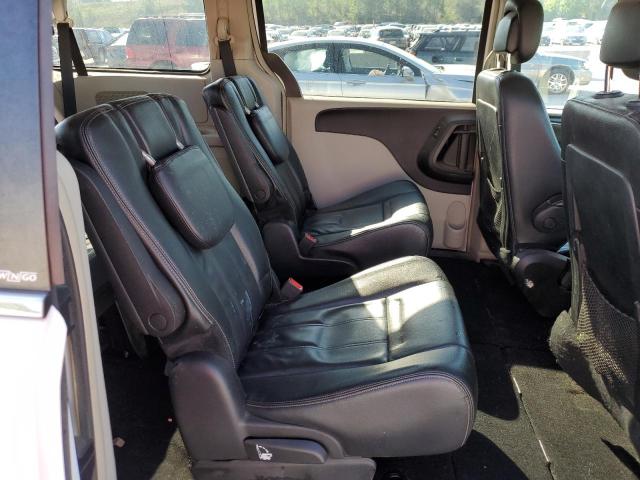 Photo 11 from auction – 2014 CHRYSLER TOWN & COU with VIN 2C4RC1BG2ER124721