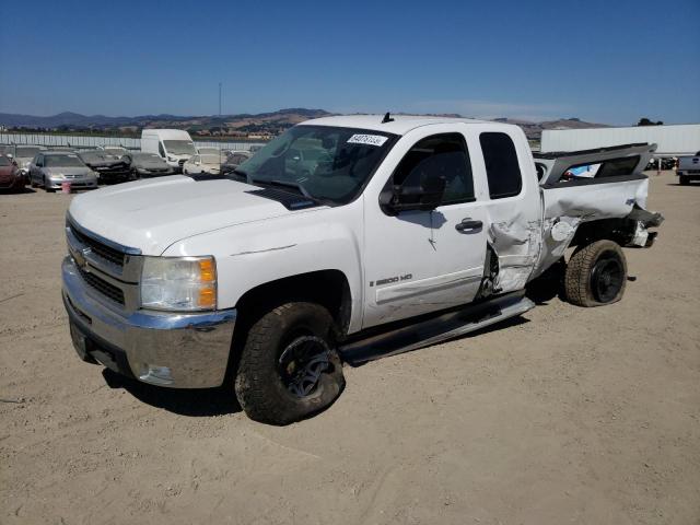 CHEVROLET SILVERADO 2007 with VIN 1GCHK29637E590613 - Photo from auction