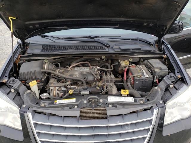 Photo 12 from auction – 2010 CHRYSLER TOWN & COU with VIN 2A4RR5D13AR253893