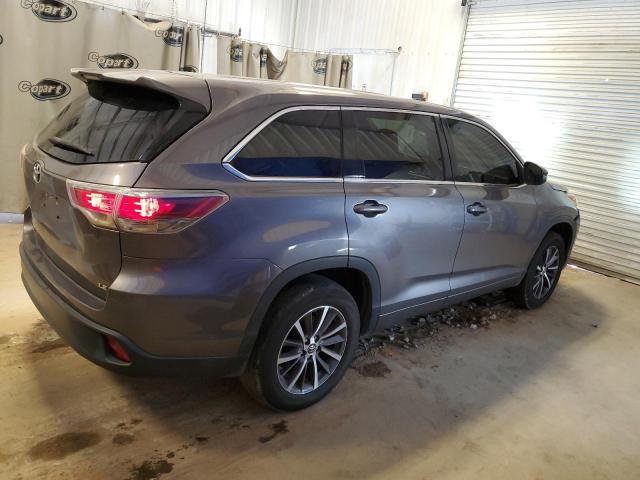 Photo 3 from auction – 2015 TOYOTA HIGHLANDER with VIN 5TDZARFHXFS011860