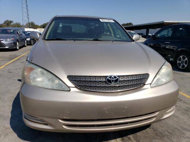 Photo 5 from auction – 2002 TOYOTA CAMRY with VIN JTDBF30K620077033