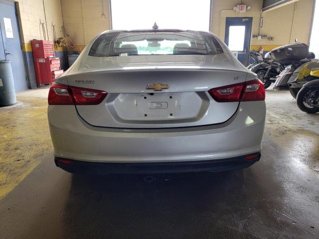 Photo 6 from auction – 2018 CHEVROLET MALIBU LT with VIN 1G1ZD5ST2JF249486