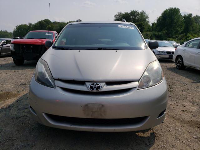 Photo 5 from auction – 2010 TOYOTA SIENNA CE with VIN 5TDKK4CC4AS312644