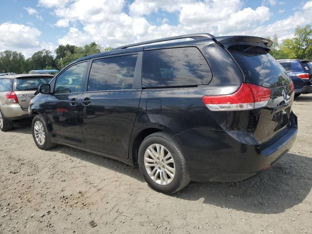 Photo 2 from auction – 2014 TOYOTA SIENNA XLE with VIN 5TDYK3DC8ES515450