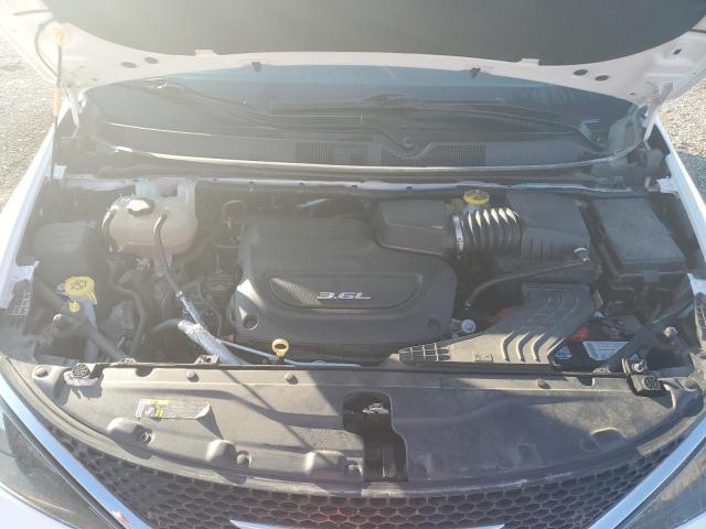 Photo 12 from auction – 2017 CHRYSLER PACIFICA T with VIN 2C4RC1DG8HR756656