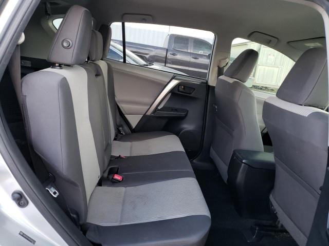 Photo 11 from auction – 2013 TOYOTA RAV4 LE with VIN JTMZFREV5D5000616