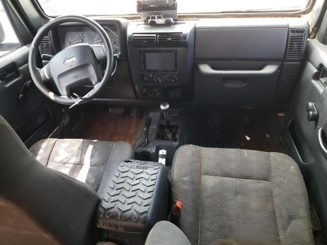 Photo 8 from auction – 2004 JEEP WRANGLER X with VIN 1J4FA39S74P746370