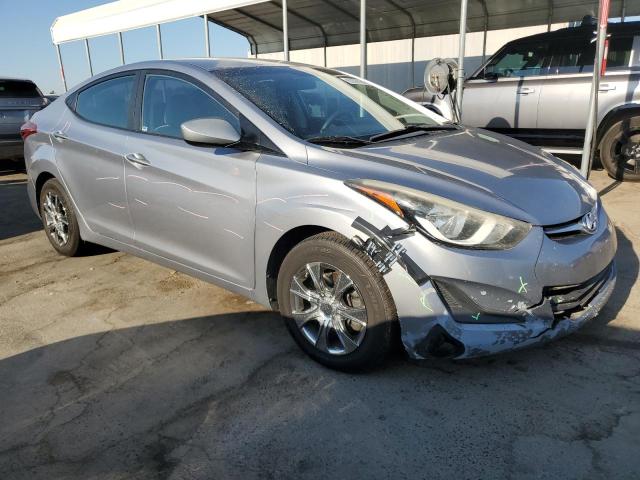 Photo 4 from auction – 2016 HYUNDAI ELANTRA SE with VIN 5NPDH4AE2GH697020