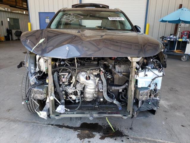 Photo 5 from auction – 2022 TOYOTA HIGHLANDER with VIN 5TDFZRAH1NS101254
