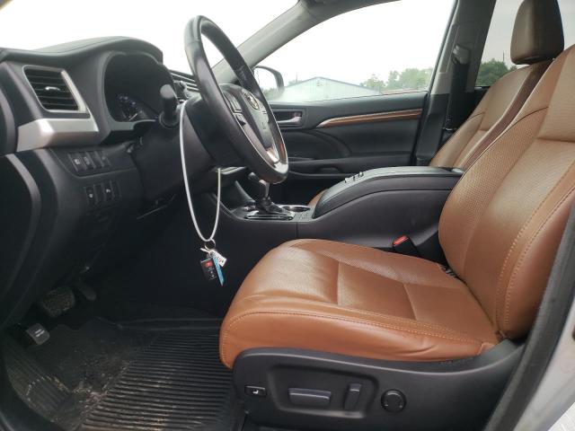 Photo 7 from auction – 2017 TOYOTA HIGHLANDER with VIN 5TDDZRFH3HS395681