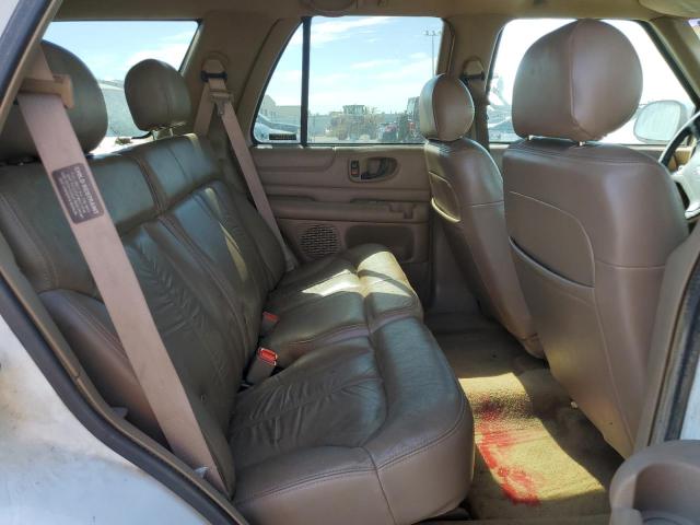 Photo 11 from auction – 1998 CHEVROLET BLAZER with VIN 1GNDT13W6W2129640