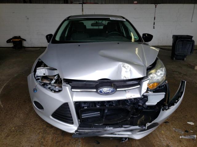 Photo 5 from auction – 2014 FORD FOCUS S with VIN 1FADP3E29EL377382