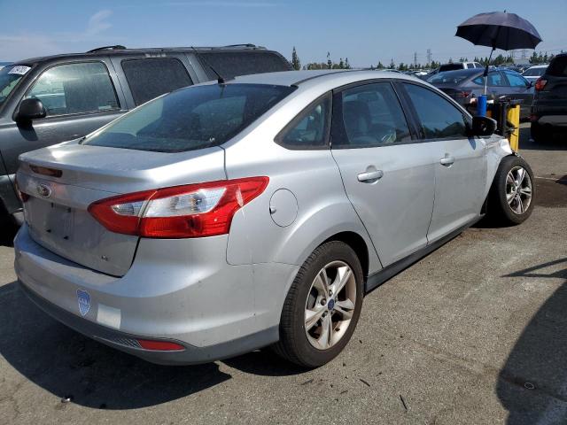 Снимка 3 от търг – 2013 FORD FOCUS SE с VIN 1FADP3F2XDL327295