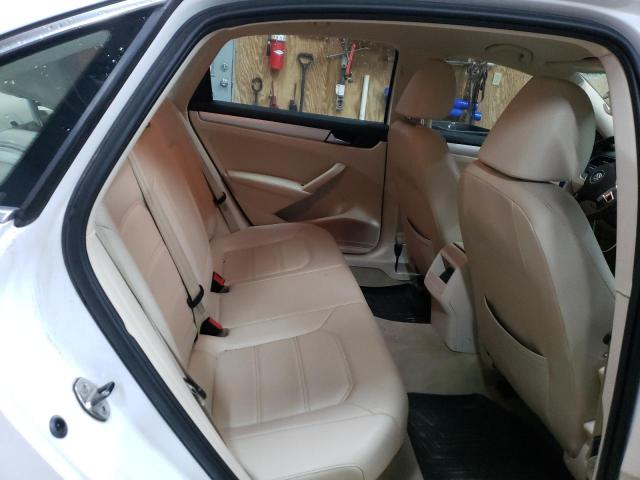 Photo 10 from auction – 2012 VOLKSWAGEN PASSAT SE with VIN 1VWBP7A30CC064853