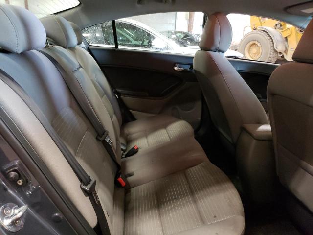 Photo 10 from auction – 2016 KIA FORTE LX with VIN KNAFX4A61G5609883