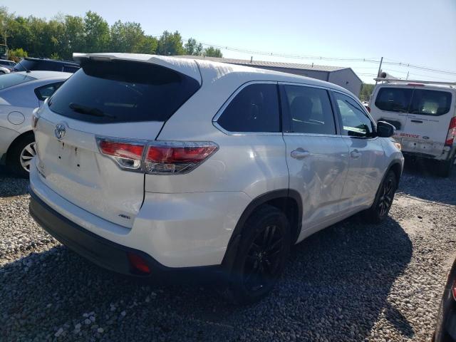 Photo 3 from auction – 2016 TOYOTA HIGHLANDER with VIN 5TDBKRFH2GS255082
